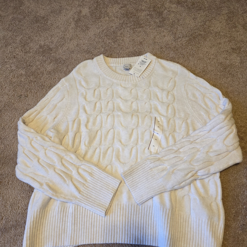 Women's Cream Cable Knit Sweater